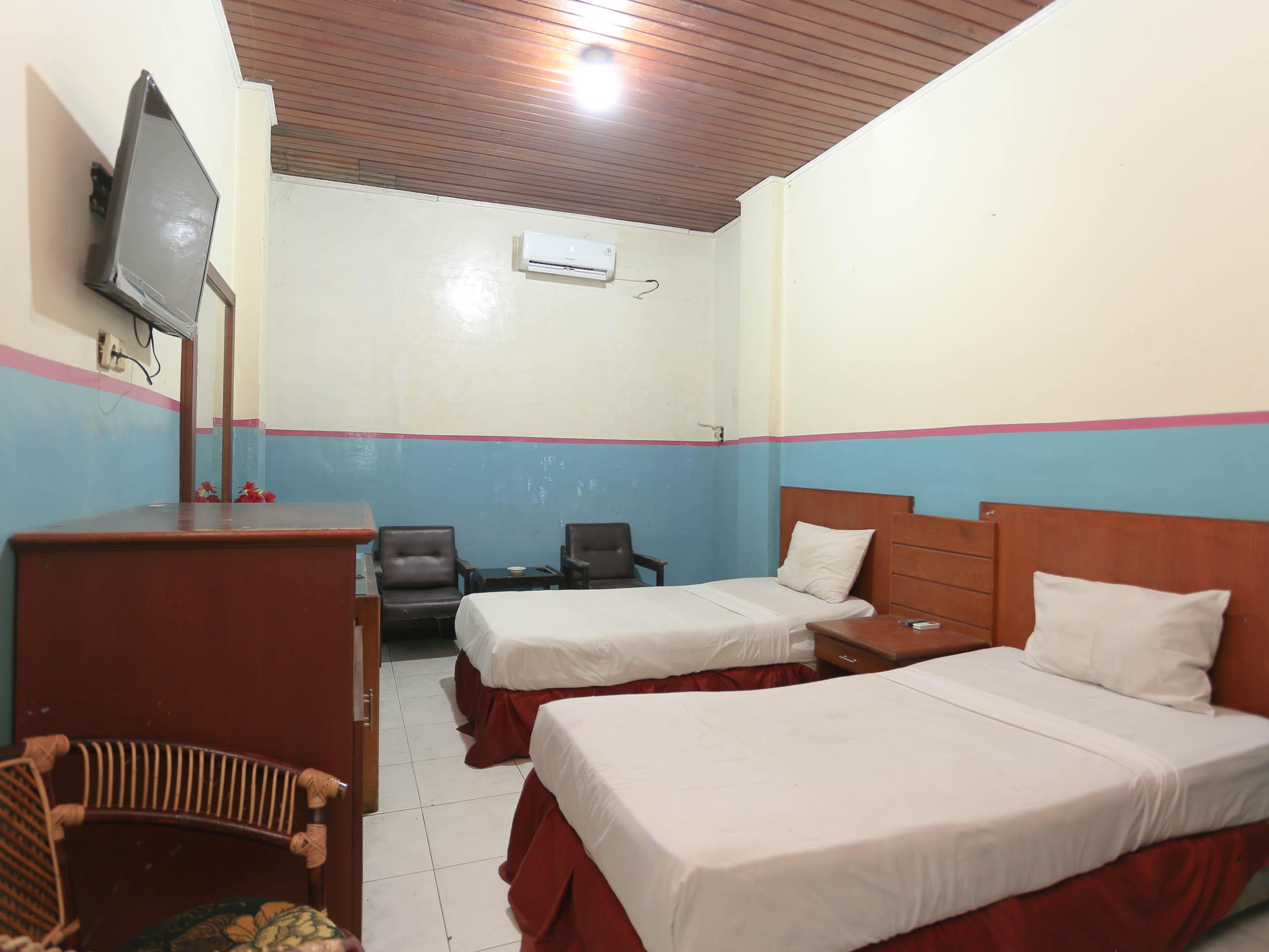 בנג'ארמאסין Urbanview Hotel Kharisma Banjarmasin מראה חיצוני תמונה