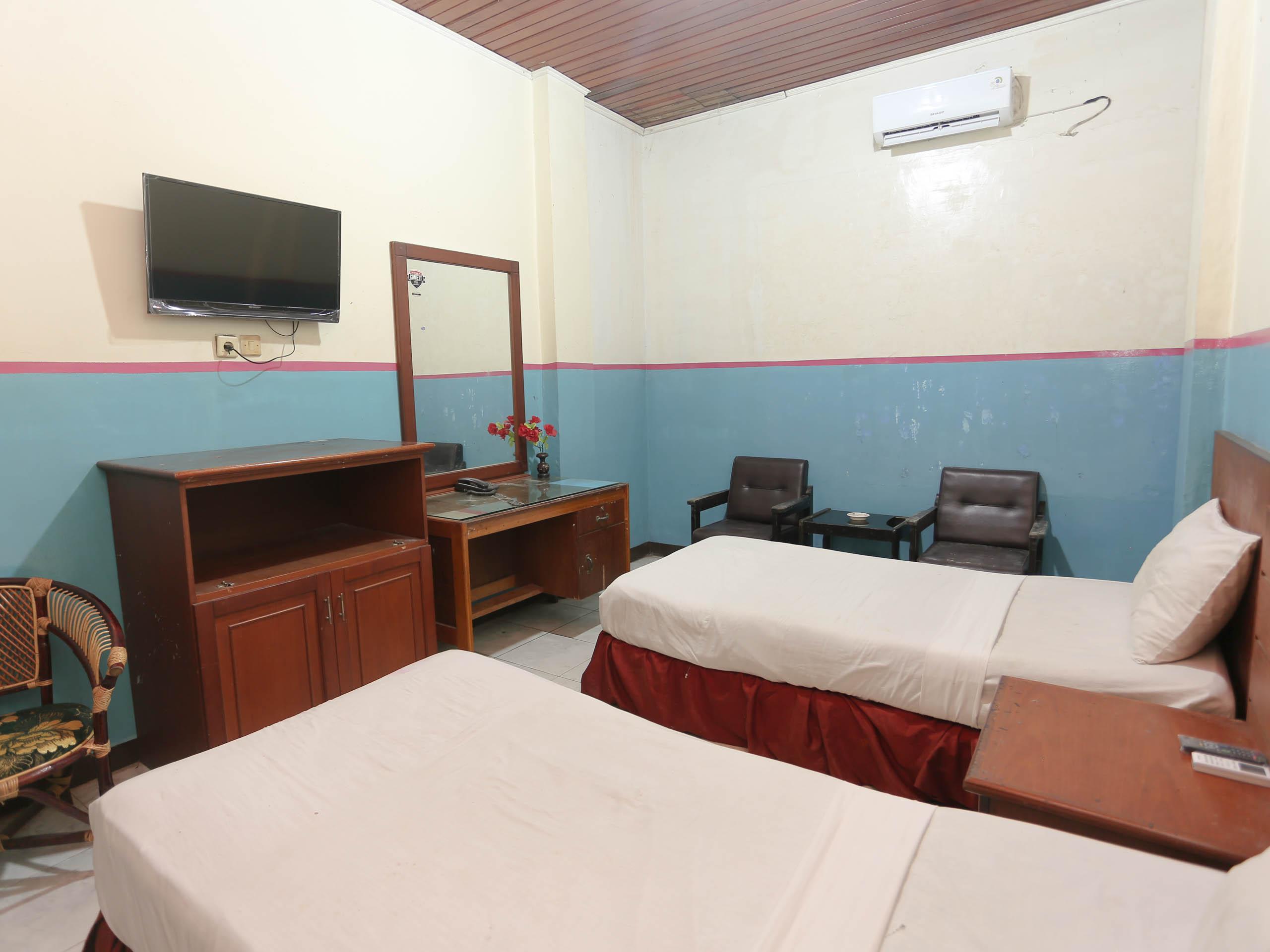 בנג'ארמאסין Urbanview Hotel Kharisma Banjarmasin מראה חיצוני תמונה